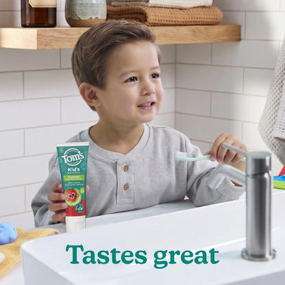 Tom’s of Maine Natural Kids Fluoride Toothpaste, 3 Pack, For Kids Ages 2 and Up, Great Toddler Toothpastes, No Artificial Flavors, Dyes